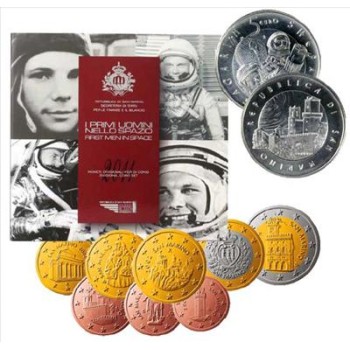 San Marinas 2011 Euro monetų BU rinkinys su sidabrine 5 eurų moneta